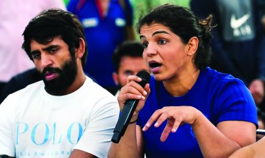 Threatened the family of a minor female wrestler - Sakshi Malik