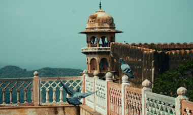 THE JAIGARH FESTIVAL': CELEBRATING 40 GLORIOUS YEARS OF JAIGARH  FORT AS TOURIST DESTINATION
